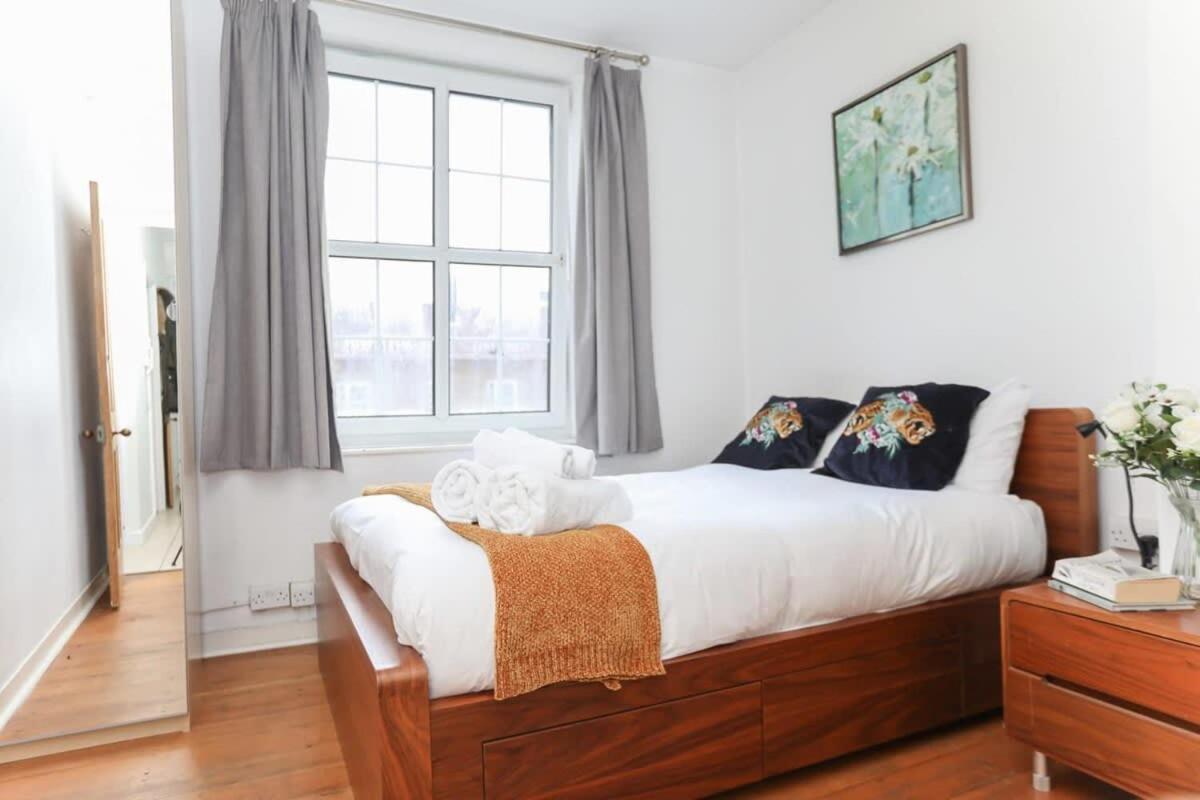 2 Bedroom Apartment In Waterloo Central 런던 외부 사진